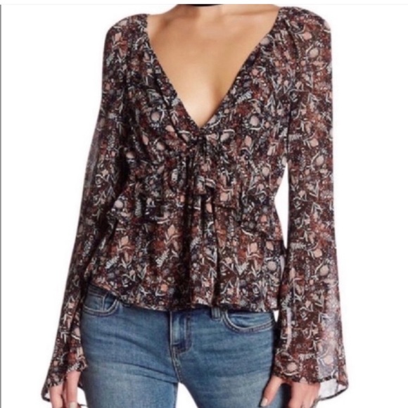 Free People uptown Bell Fluted Sleeve Top - Picture 3 of 7